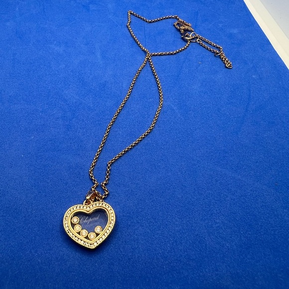 Copy Happy Heart Necklace - Picture 4 of 6